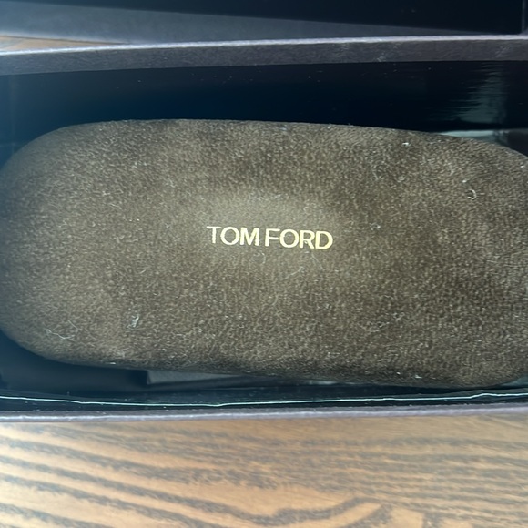 AUTHENTIC Tom Ford Large Square Optical Frame Glasses NWOT - Picture 8 of 8